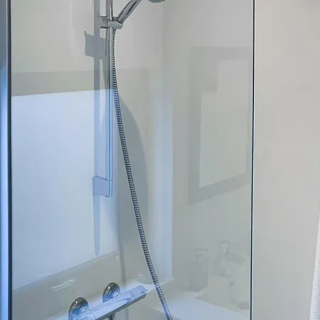 Holiday home Five-bedroom In *