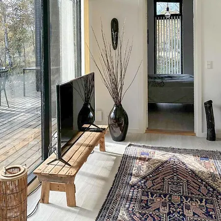 Beach Front Home In Rorvig With Wifi بيت للعطل *