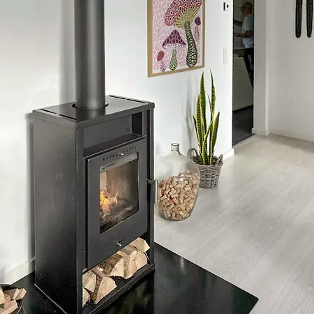 Holiday home Five-bedroom In Rorvig